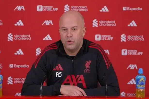 Arne Slot Gives Uncertain Timeline on Wirtz Back Injury Ahead of West Ham Arne Slot Gives Uncertain Timeline on Wirtz Back Injury Ahead of West Ham