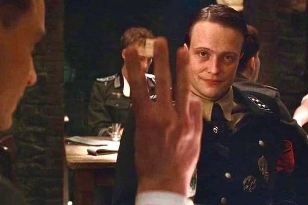 Tourists’ Slip-Ups That Instantly Mark Them as Outsiders Abroad