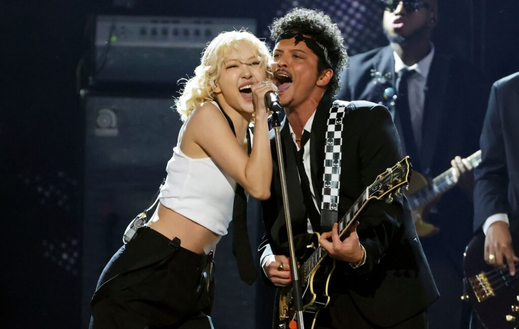 Rosé Makes Grammy History as First Solo K-Pop Performer with Bruno Mars