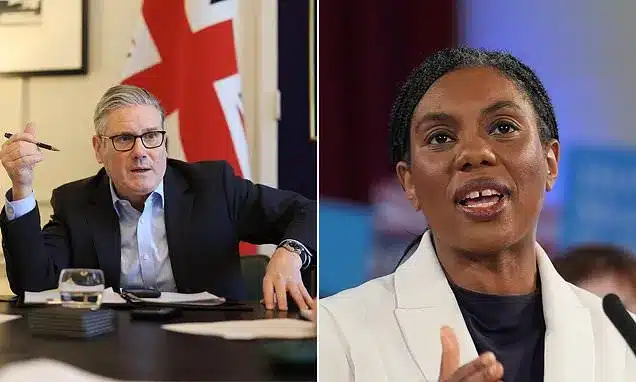 Starmer Approves US Strikes from UK Bases in Strait of Hormuz Crisis Starmer Approves US Strikes from UK Bases in Strait of Hormuz Crisis