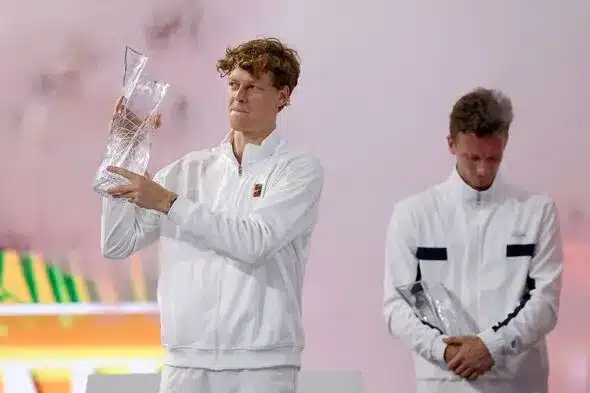 Jannik Sinner Wins Miami Open, Completes Sunshine Double Jannik Sinner Wins Miami Open, Completes Sunshine Double