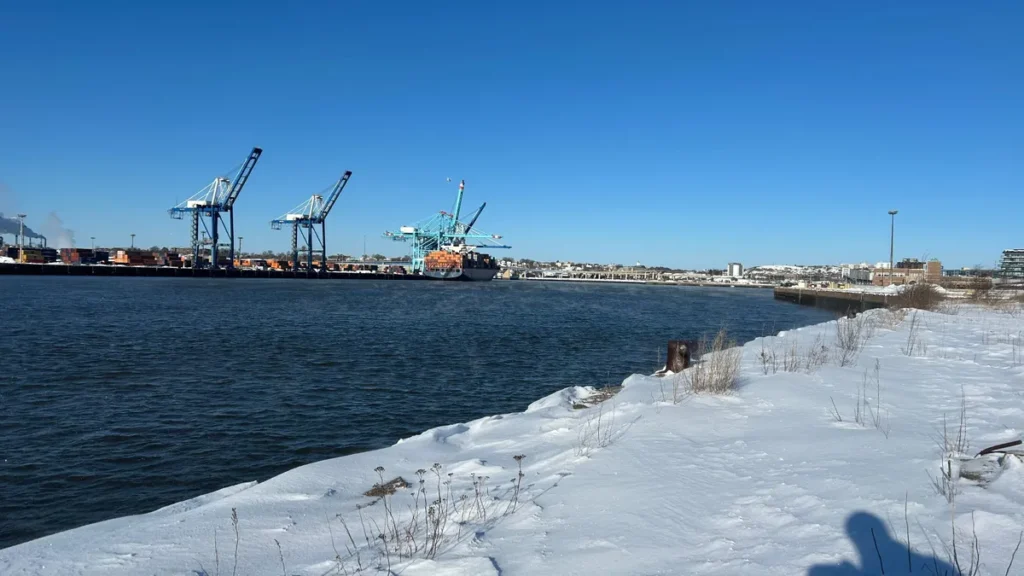 New Brunswick Ports Strengthen Ties with Europe’s Second-Largest Port New Brunswick Ports Strengthen Ties with Europe’s Second-Largest Port
