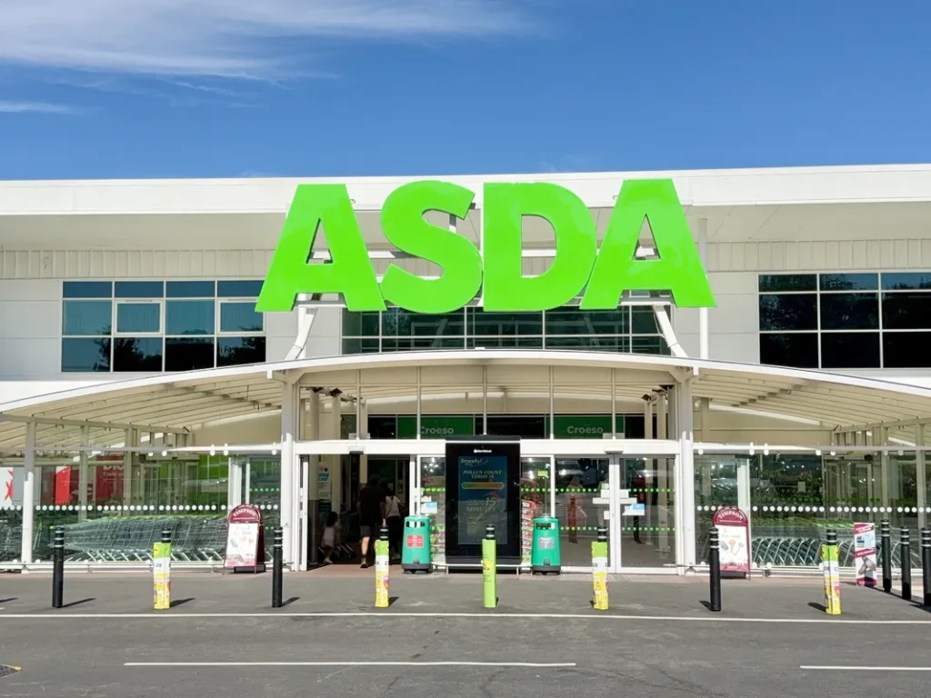 Asda Rolls Out Self-Service Laundry Machines in UK Stores