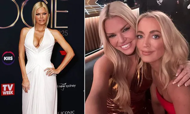 Sophie Monk Rejects ARN’s Multiple Offers for KIIS FM Breakfast Slot Sophie Monk Rejects ARN’s Multiple Offers for KIIS FM Breakfast Slot