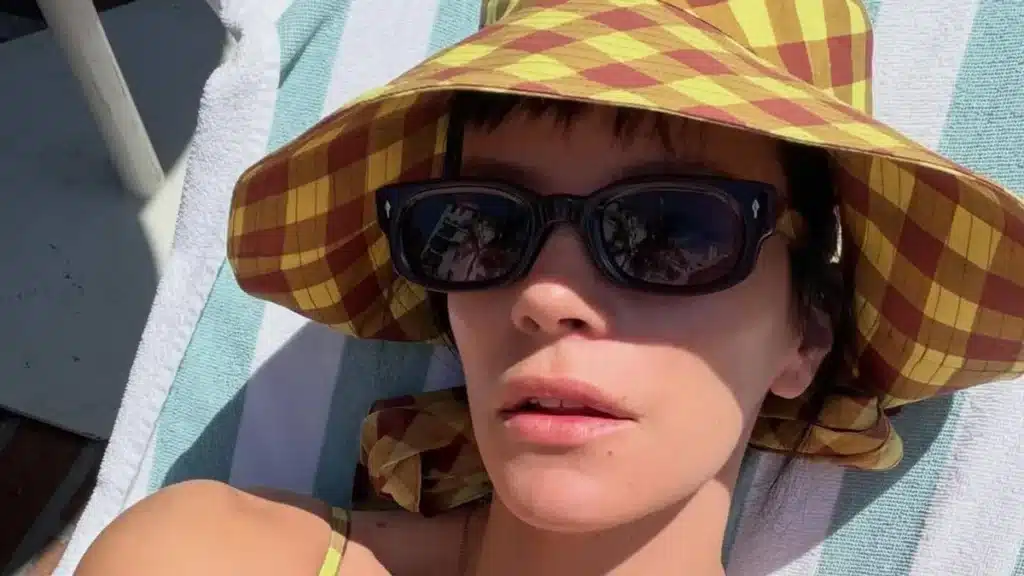 Lily Allen Stuns Poolside in Yellow Swimsuit on US Tour