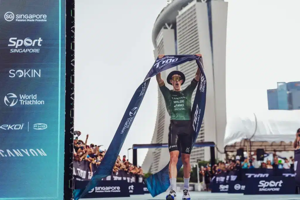 Hayden Wilde Smashes Record with Dominant Singapore T100 Win