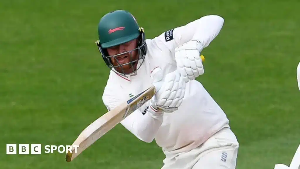 Tattersall’s 86* Powers Leicestershire to 60-Run Lead vs Glamorgan