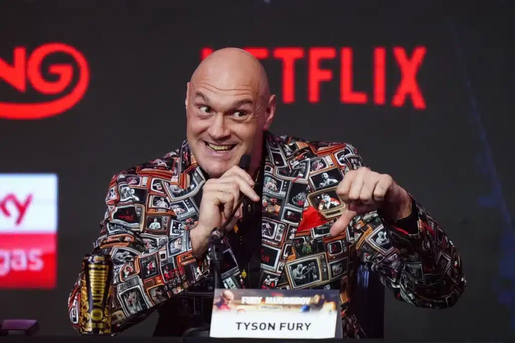 Tyson Fury Eyes Interim Fight Before Joshua Heavyweight Clash