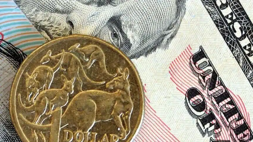 Australian Dollar Tumbles to Two-Month Low Amid Rate Hike Fears Australian Dollar Tumbles to Two-Month Low Amid Rate Hike Fears