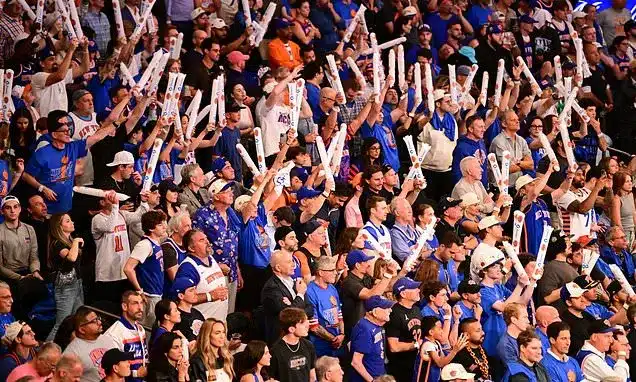 Knicks Achieve NBA Finals Record Comeback, Stun Spurs Knicks Achieve NBA Finals Record Comeback, Stun Spurs