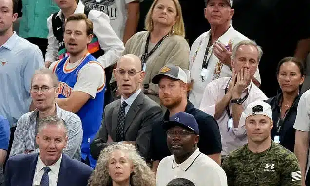Prince Harry Attends NBA Finals Game Solo Prince Harry Attends NBA Finals Game Solo