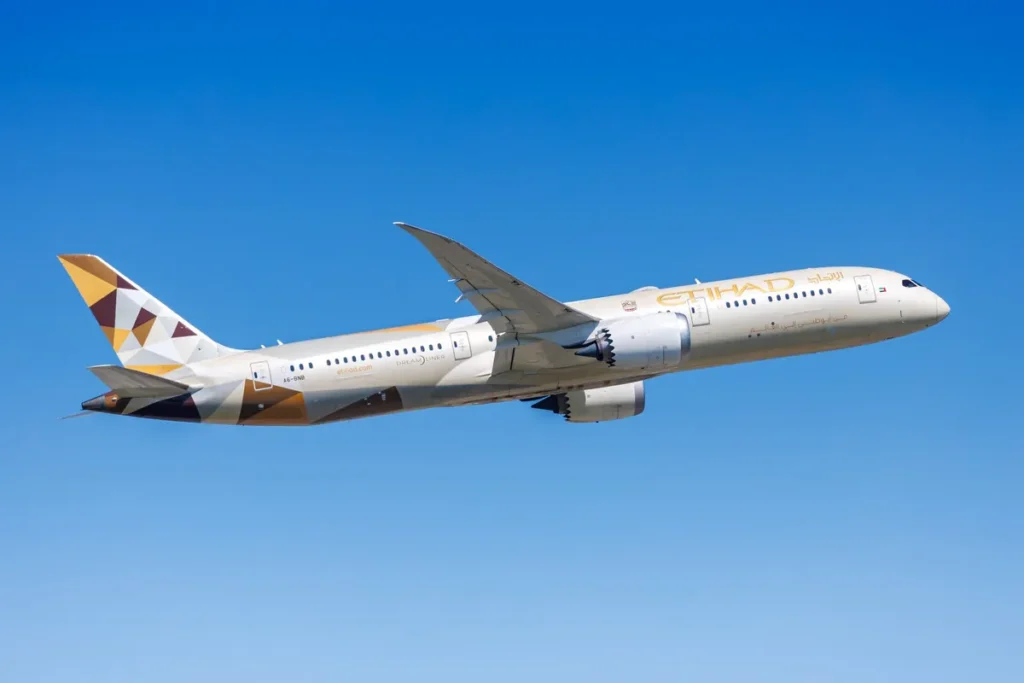 Etihad Business Class: Luxury Travel with a Few Minor Hiccups