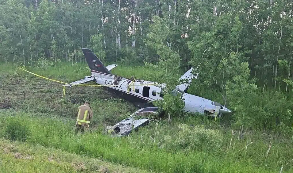 Small Plane Makes Emergency Landing on Manitoba Highway
