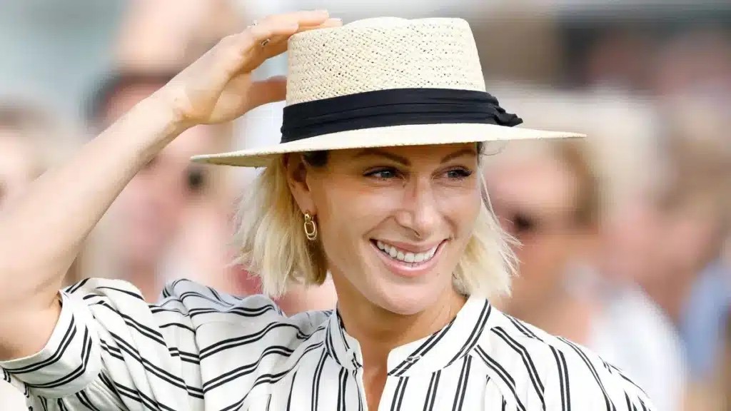 Zara Tindall’s Classic Wimbledon Style: A Ralph Lauren Masterpiece Zara Tindall’s Classic Wimbledon Style: A Ralph Lauren Masterpiece