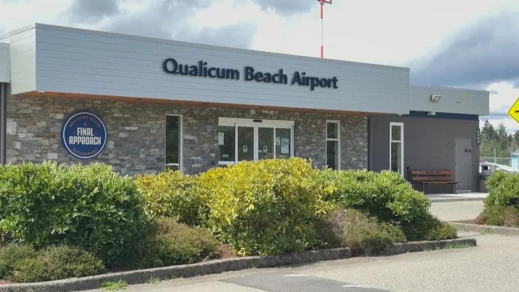 Qualicum Beach Airport Noise: Residents and Pilots Clash Qualicum Beach Airport Noise: Residents and Pilots Clash