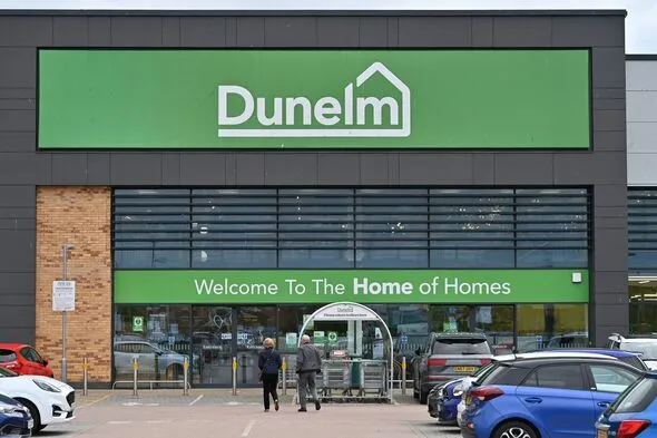 Dunelm’s £7 Fridge Storage Box Keeps Produce Fresh Dunelm’s £7 Fridge Storage Box Keeps Produce Fresh