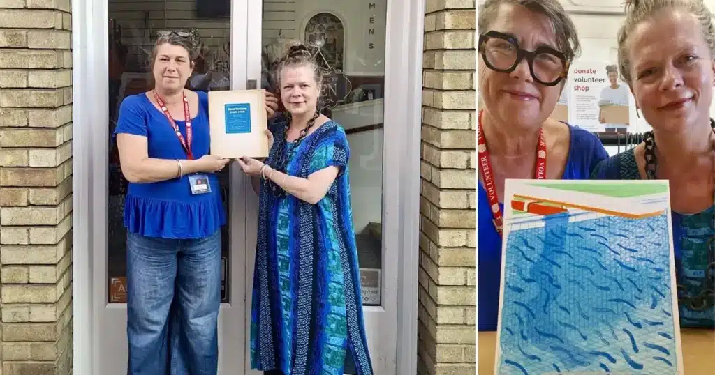David Hockney Print Found in Charity Shop Fetches Over £41,000 David Hockney Print Found in Charity Shop Fetches Over £41,000