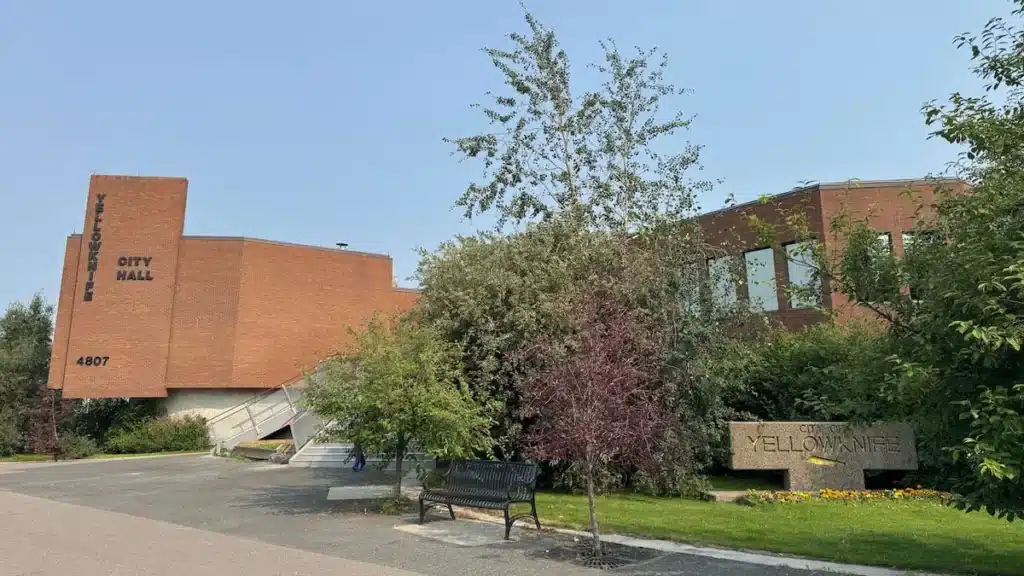 Yellowknife Eyes New Department for Major Projects