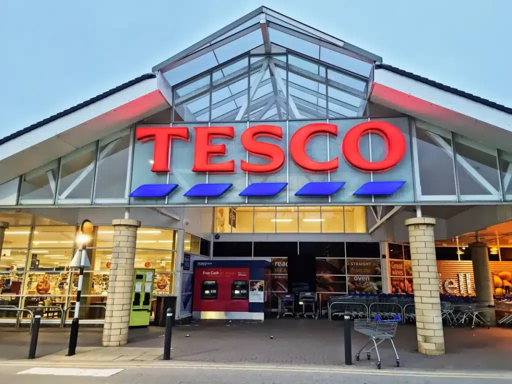 Tesco Offers Free Grocery Bags at London Southend Airport