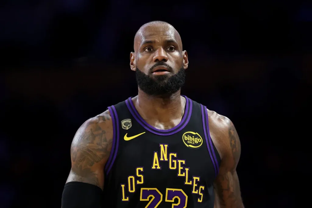 Lakers Deemed Biggest Losers in LeBron James’ Free Agency Departure