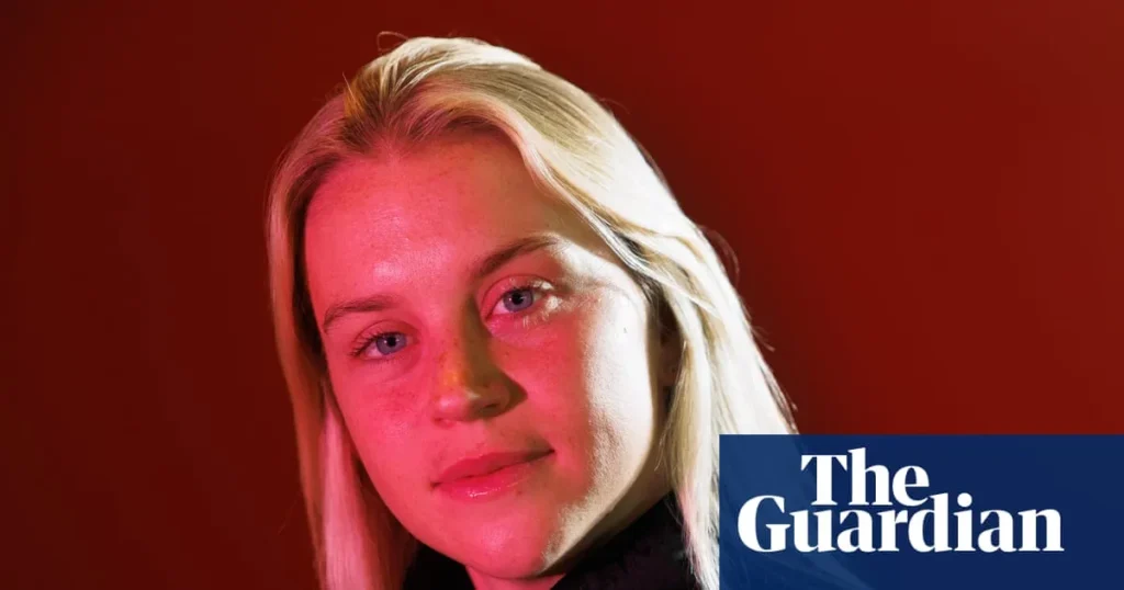Alessia Russo on Arsenal Love and Grassroots Football Support