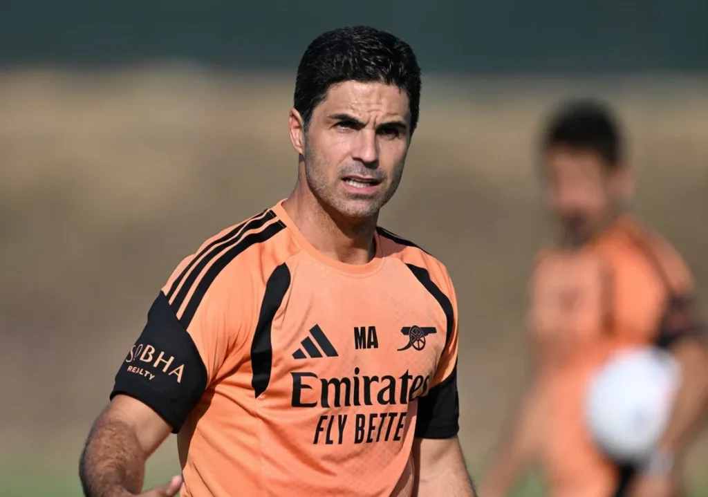 Arsenal’s Meslier Signing Questioned by Ex-Goalkeeper