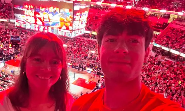 Indiana Floods Claim Lives, Including Teen Athlete, Amid ‘Once-in-a-Lifetime’ Disaster Indiana Floods Claim Lives, Including Teen Athlete, Amid ‘Once-in-a-Lifetime’ Disaster