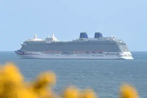 P&O Cruises: Strict Smoking Rules and Consequences for Passengers P&O Cruises: Strict Smoking Rules and Consequences for Passengers