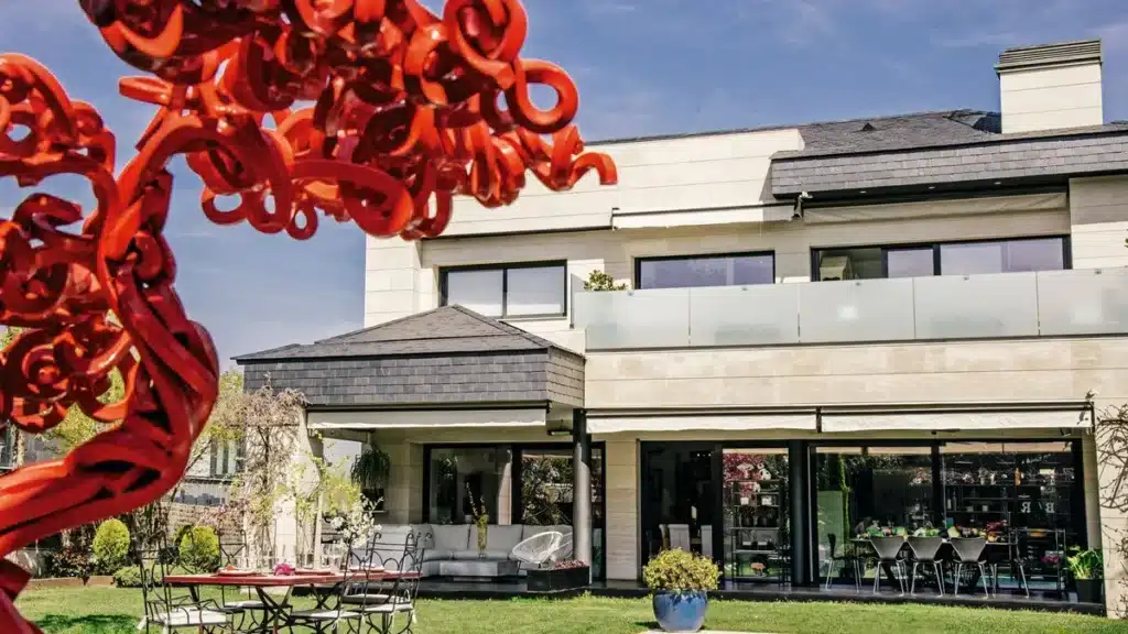 Maria Porto & David Bardiá’s Serene Madrid Home