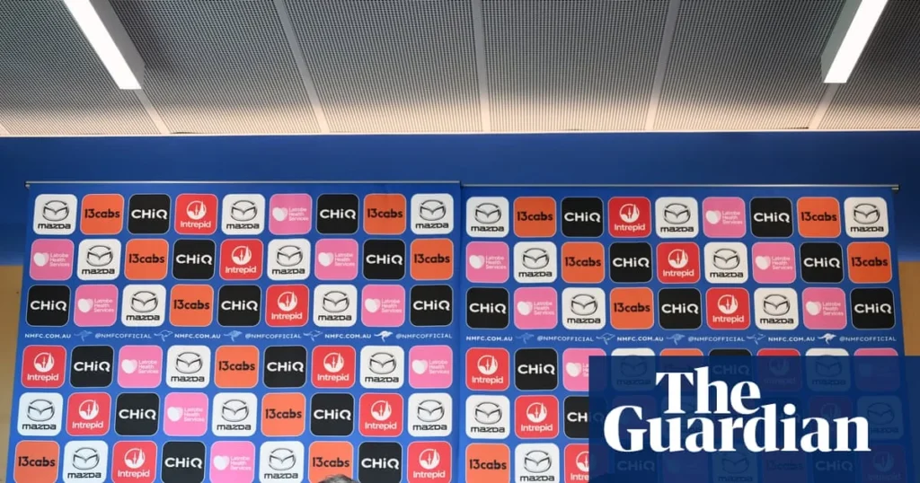 Alastair Clarkson’s Exit: Navigating the Brutal Realities of Coaching Sacks Alastair Clarkson’s Exit: Navigating the Brutal Realities of Coaching Sacks