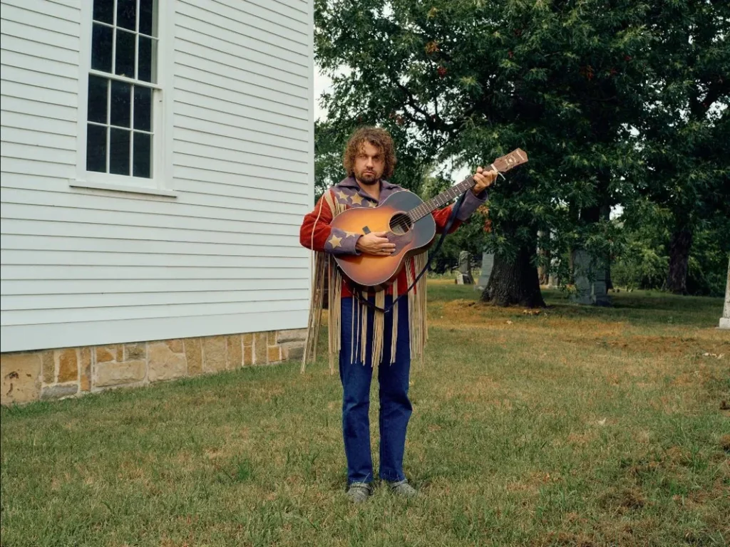 Kevin Morby Drops “PBJ” ft. Justin Vernon, Celebrates with Food Collabs