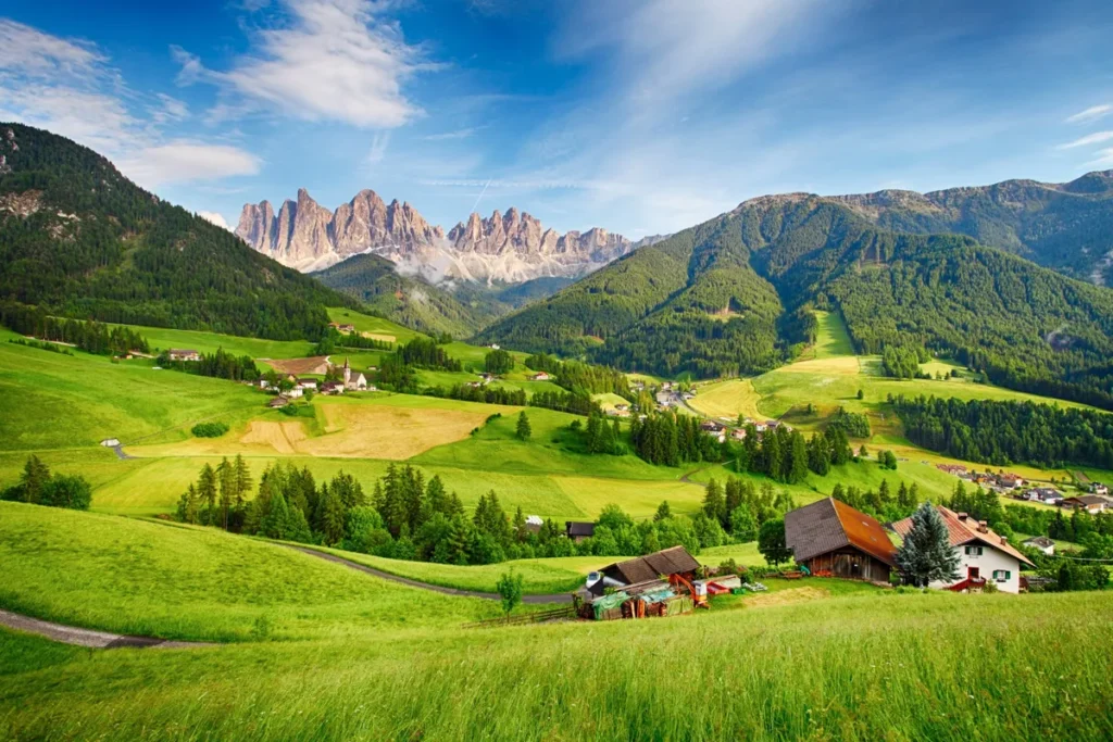 Europe’s Best Hidden Gems: Travel Expert’s Top 3 Detours Europe’s Best Hidden Gems: Travel Expert’s Top 3 Detours